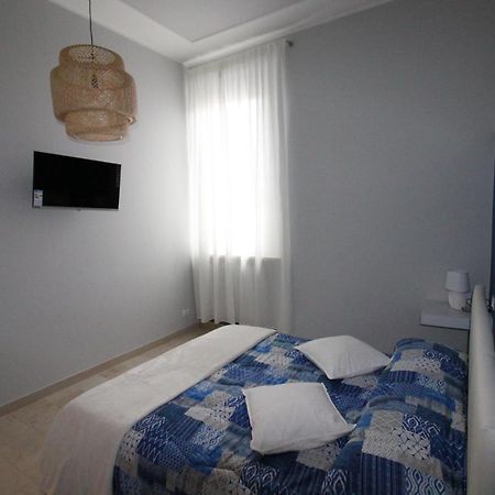 Ad Astra Rooms Ravenna Bagian luar foto