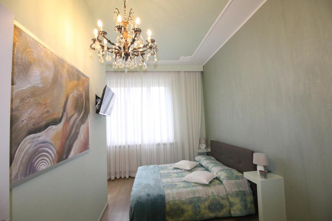 Ad Astra Rooms Ravenna Bagian luar foto