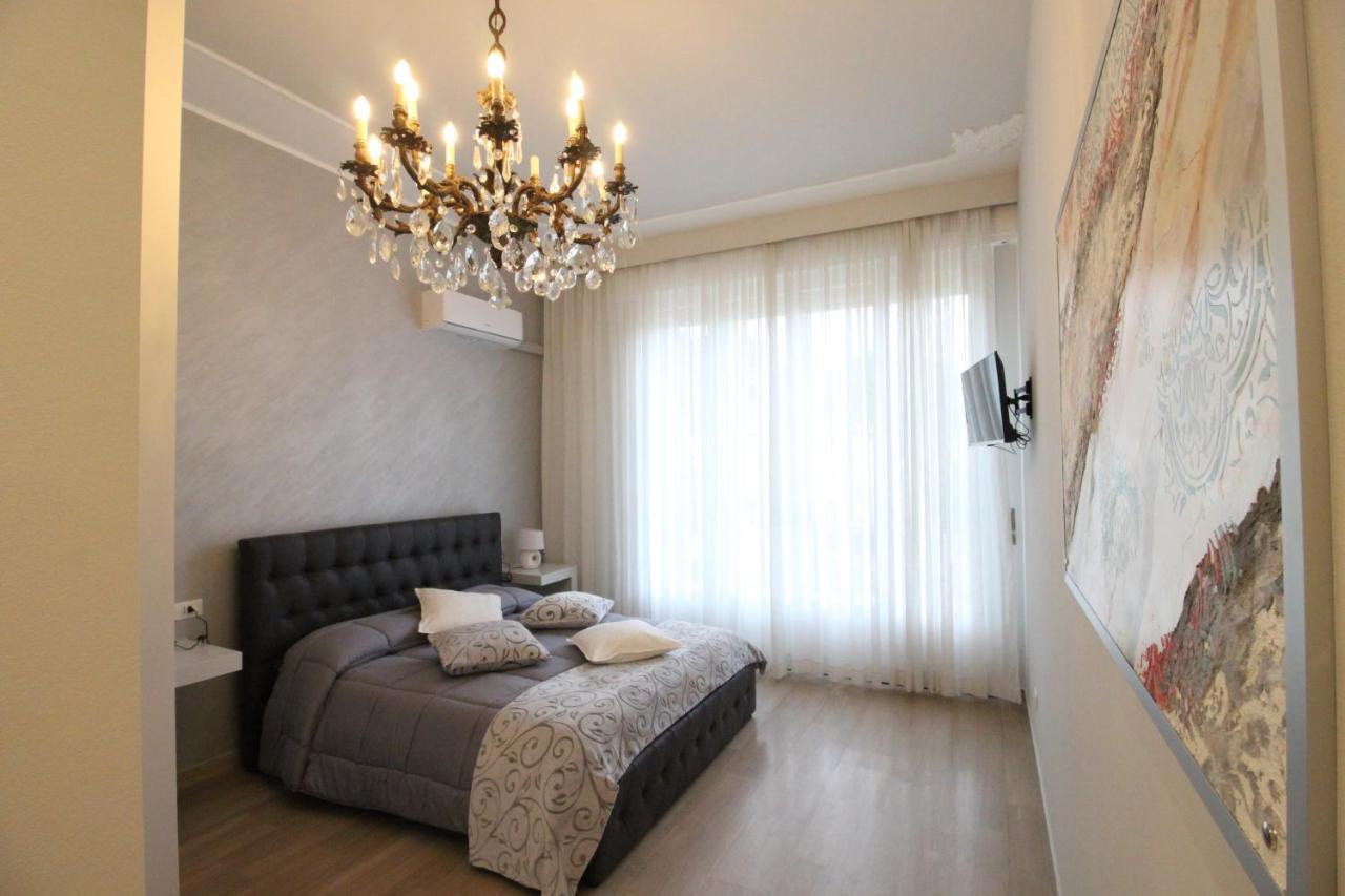 Ad Astra Rooms Ravenna Bagian luar foto