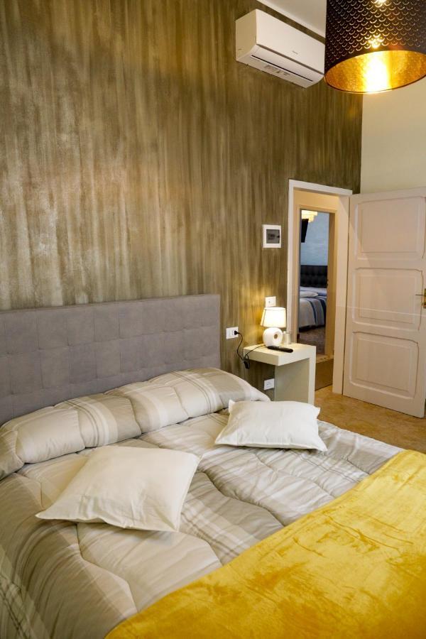Ad Astra Rooms Ravenna Bagian luar foto