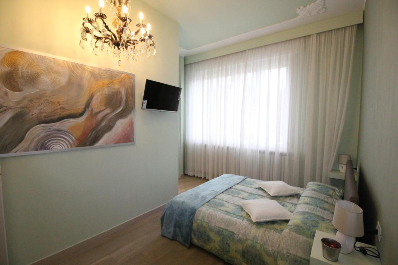 Ad Astra Rooms Ravenna Bagian luar foto